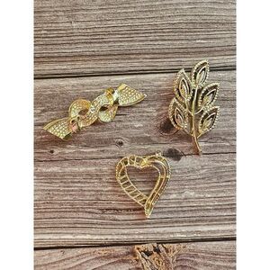 Signed "GERRY" Gold-Tone Leaf, Ribbon & Heart Brooch Lot Vintage Gerry's Costume